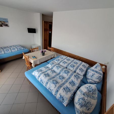 Dom Sonia Apartment นีคอร์เซ ภายนอก รูปภาพ