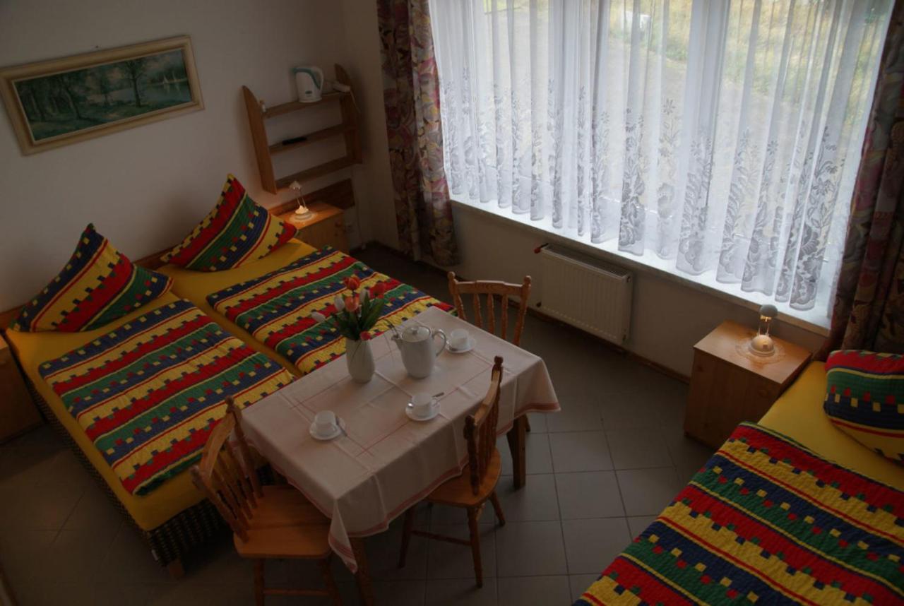 Dom Sonia Apartment นีคอร์เซ ภายนอก รูปภาพ