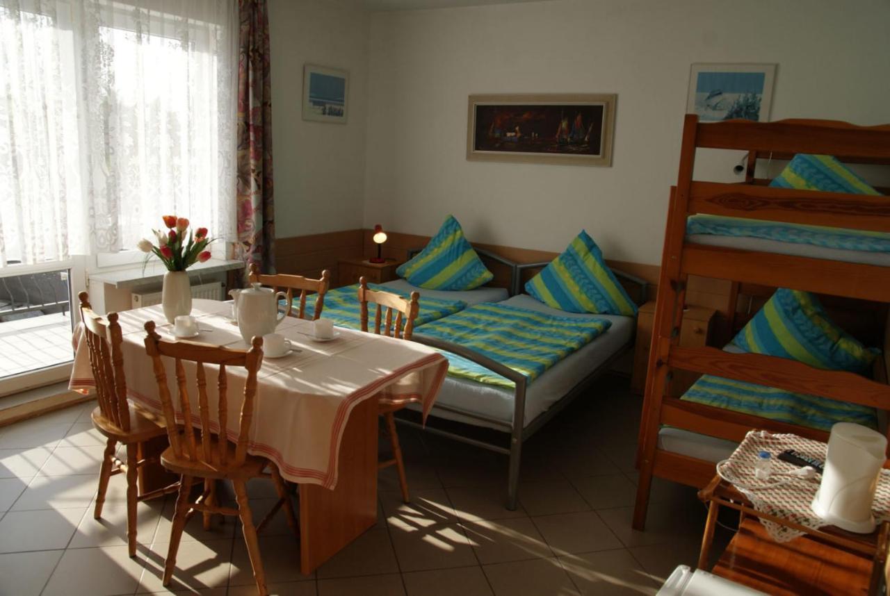 Dom Sonia Apartment นีคอร์เซ ภายนอก รูปภาพ