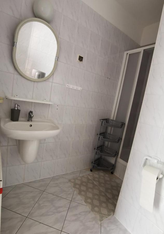 Dom Sonia Apartment นีคอร์เซ ภายนอก รูปภาพ